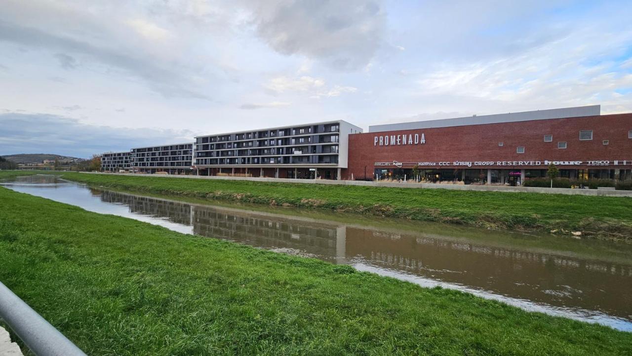 Apartman Promenada Nitra Exteriör bild